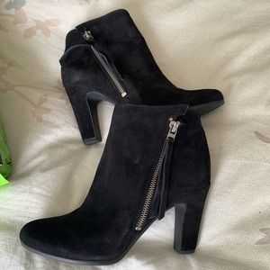 EUC Sam Edelman black suede ankle booties, size 7